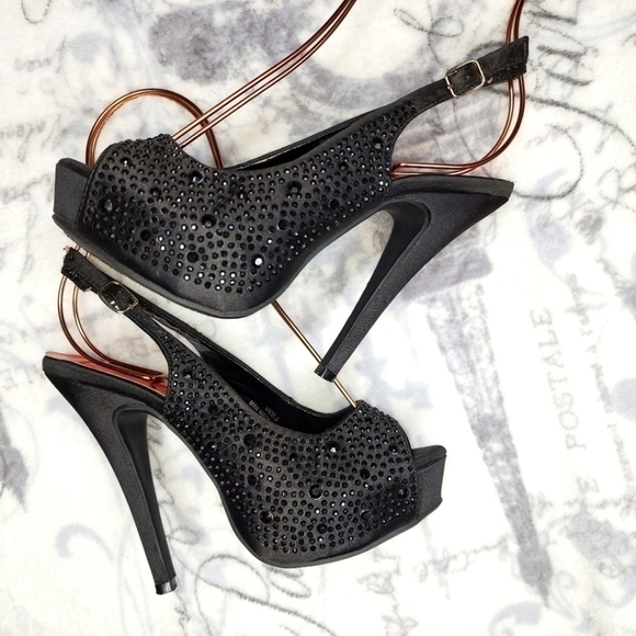 De Blossom Collection Shoes - DE Blossom Collection